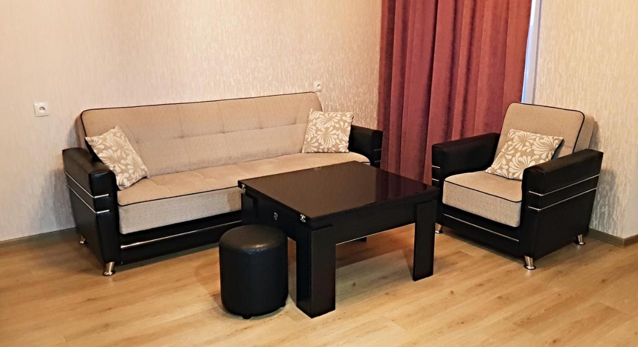 Bright And Cozy Apartment On Aghmashenebeli Avenue Tbilisi Eksteriør bilde